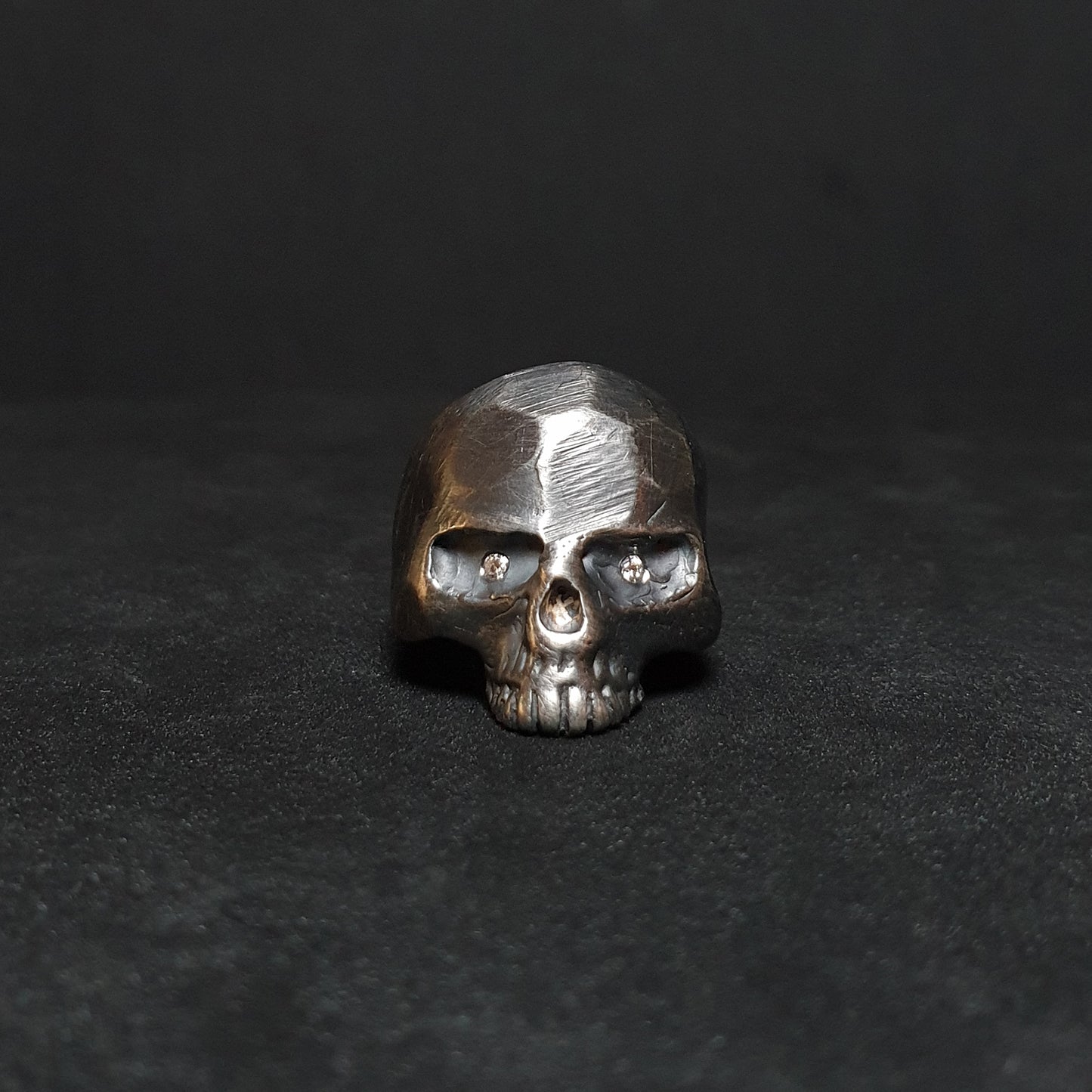 Anell skull N1 diamants