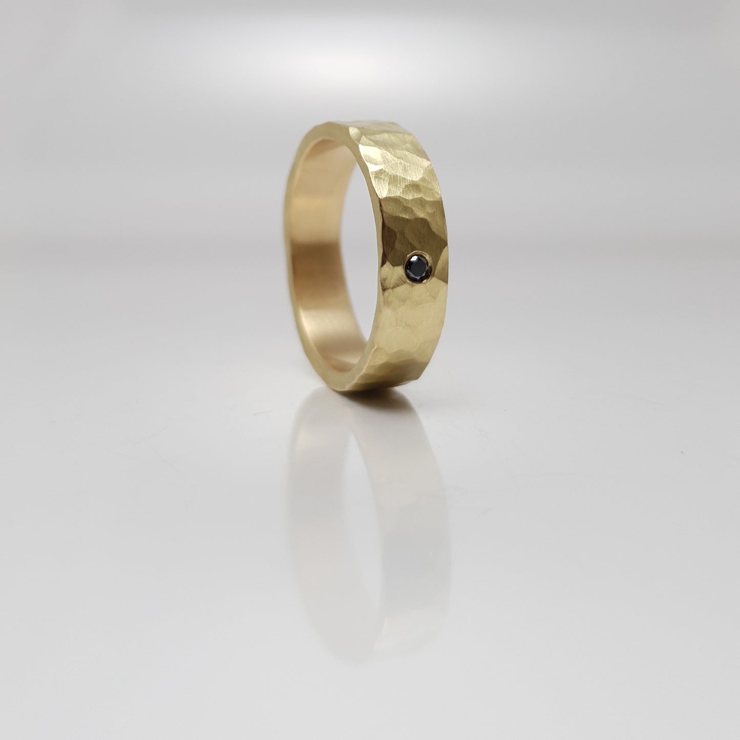 P|J Wedding Rings