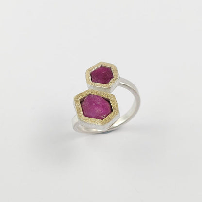 Rough ruby ring. QO