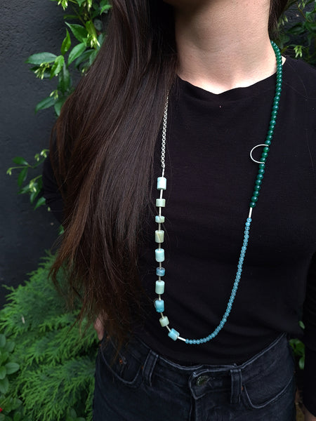 Triple green. Necklace from the 80 collection
