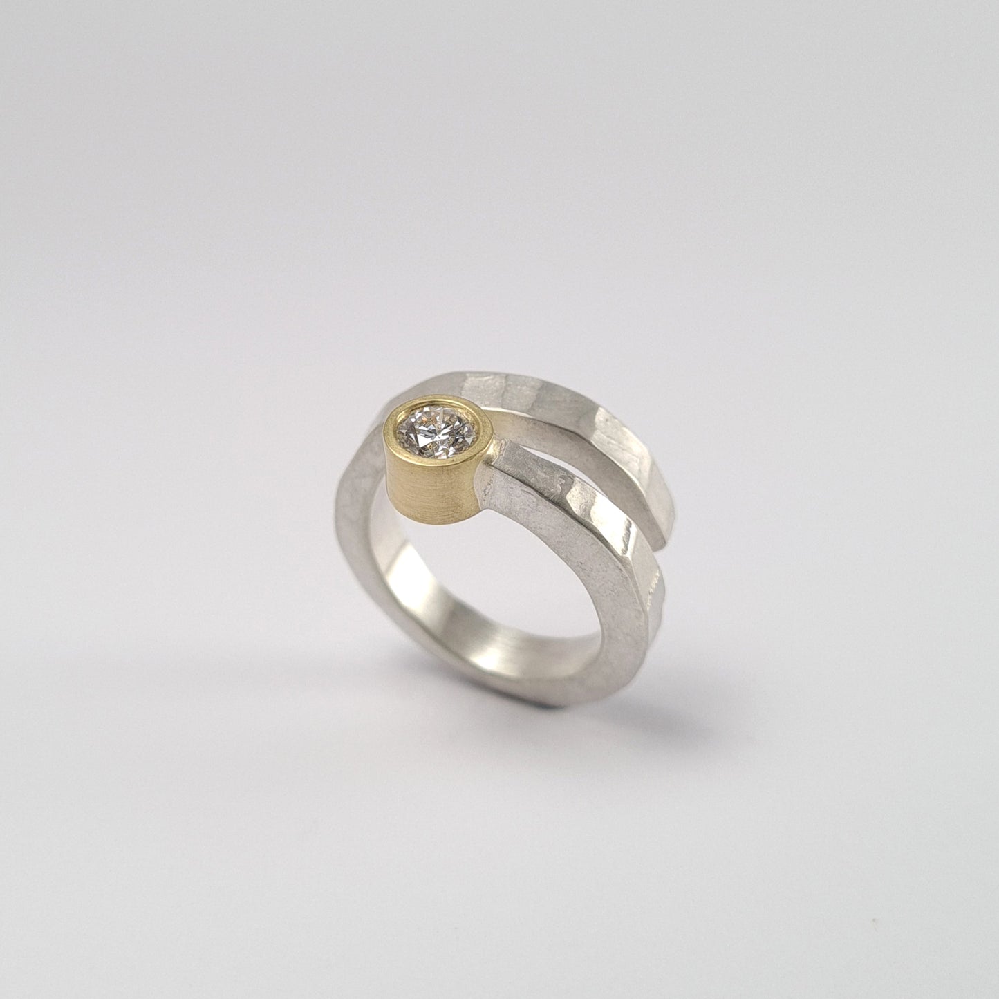 Solitaire from the forJa collection. 036