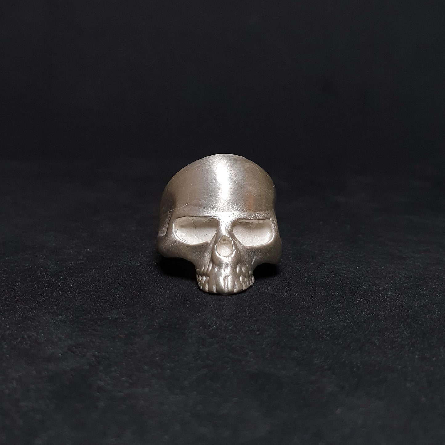 Anell skull N1