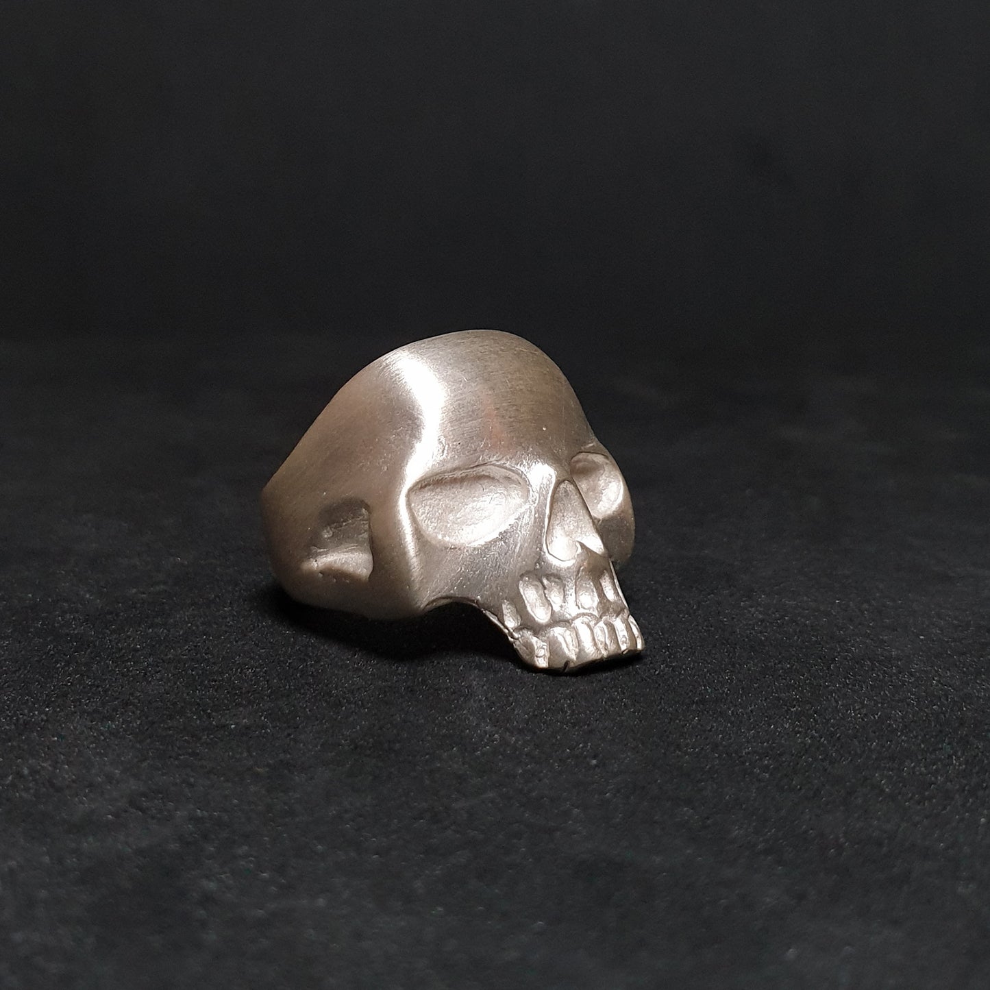 sKull N2 ring