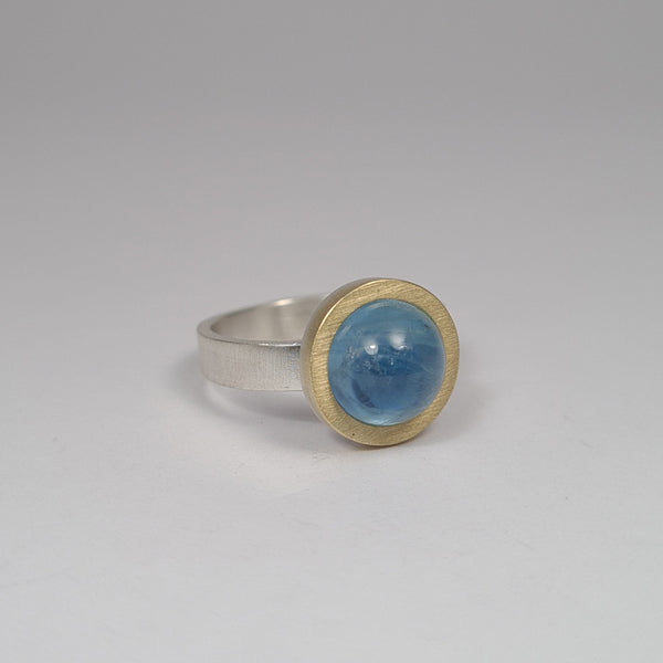 Aquamarine ring. Oxide