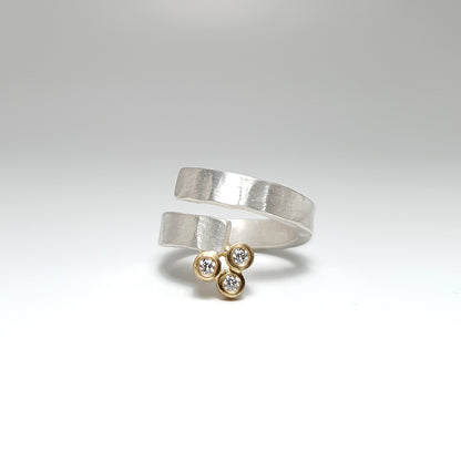 Ring from the forJa collection.