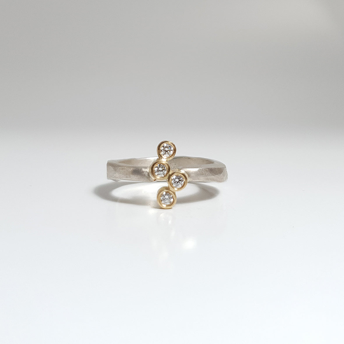Ring from the forJa collection.
