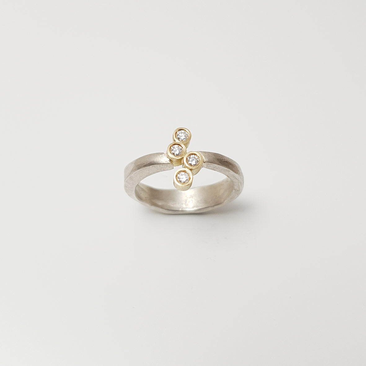 Ring from the forJa collection.