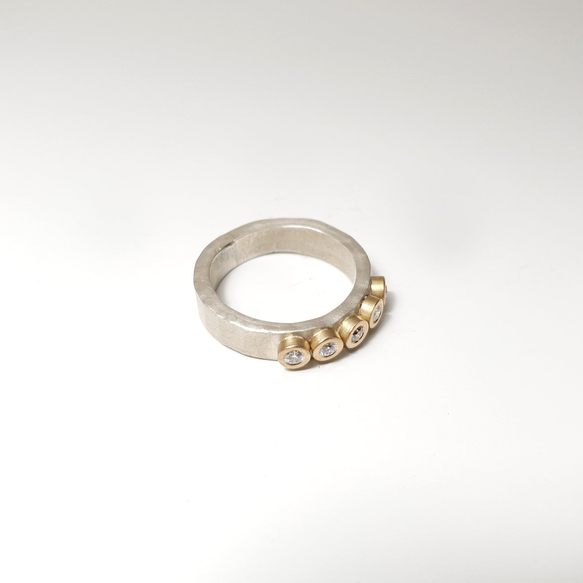 Ring from the forJa collection.