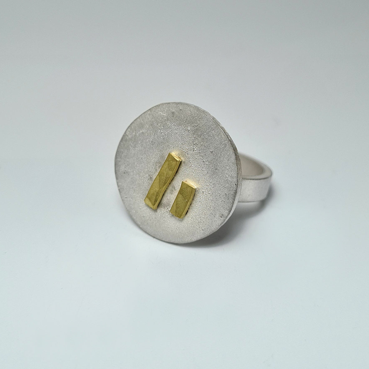 Ring II of the imProvisada collection