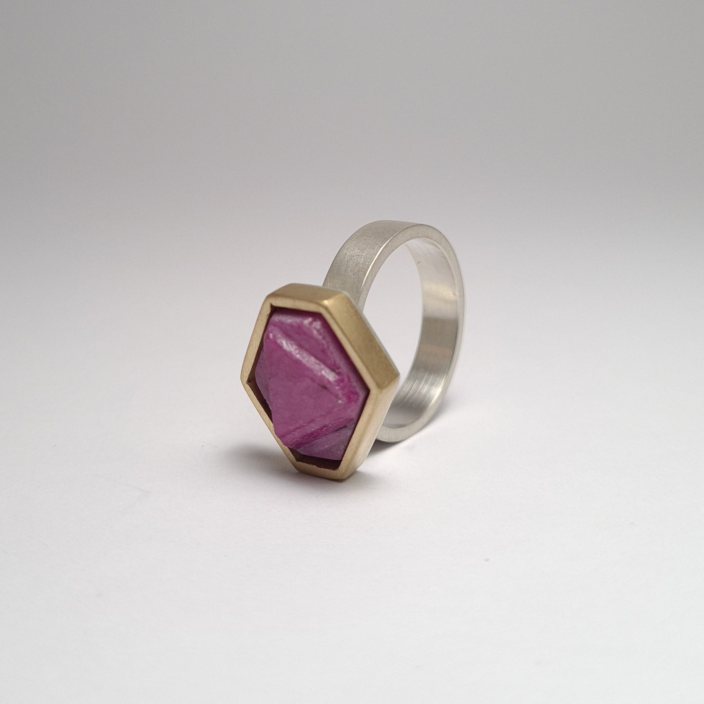 Rough ruby ring. HP