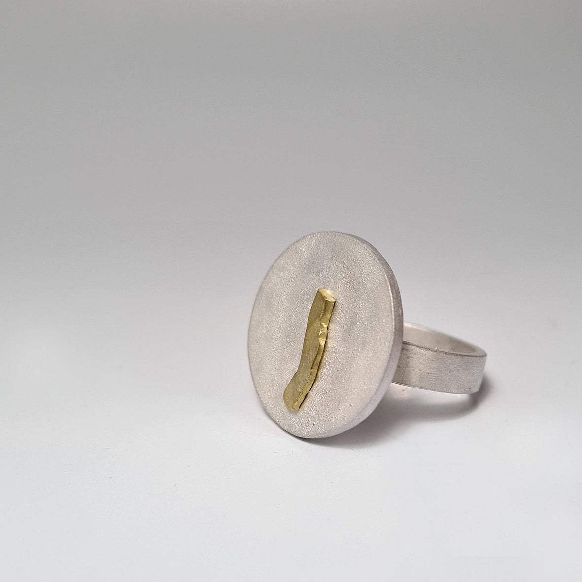 Ring  ∫ of the imProvisada collection