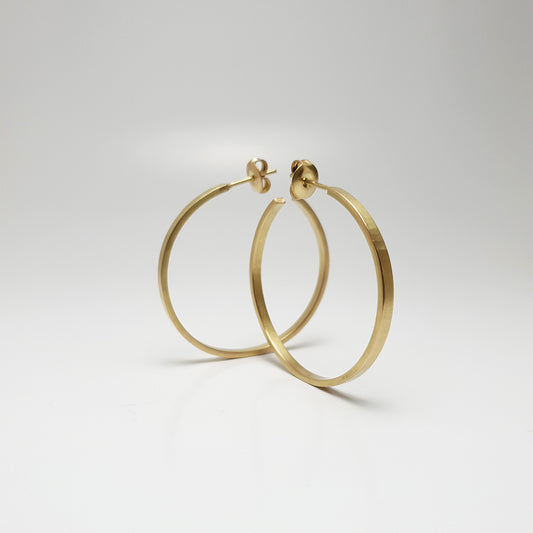 Earrings from the aRos collection