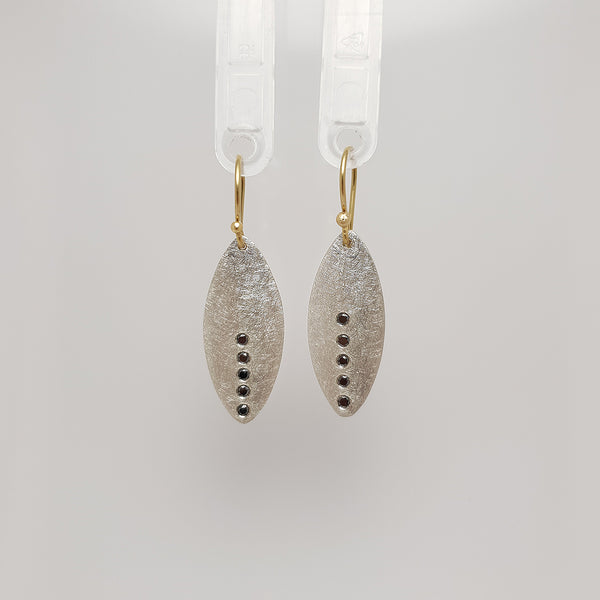 dallÀ collection earrings