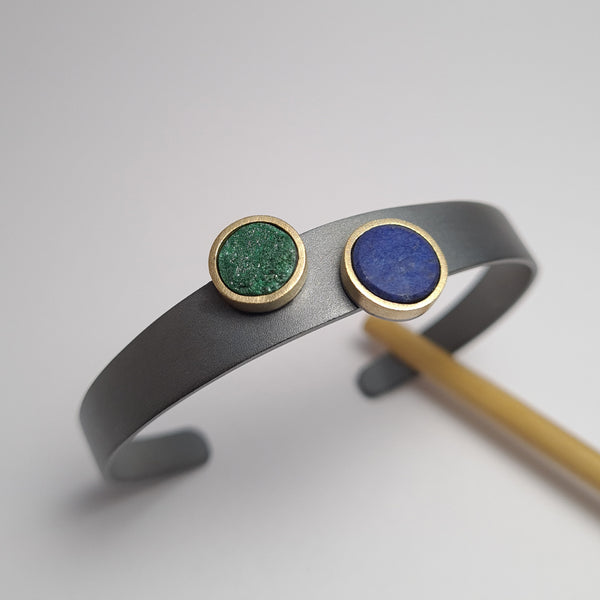 Pulsera por casualidad. Azul, verde.