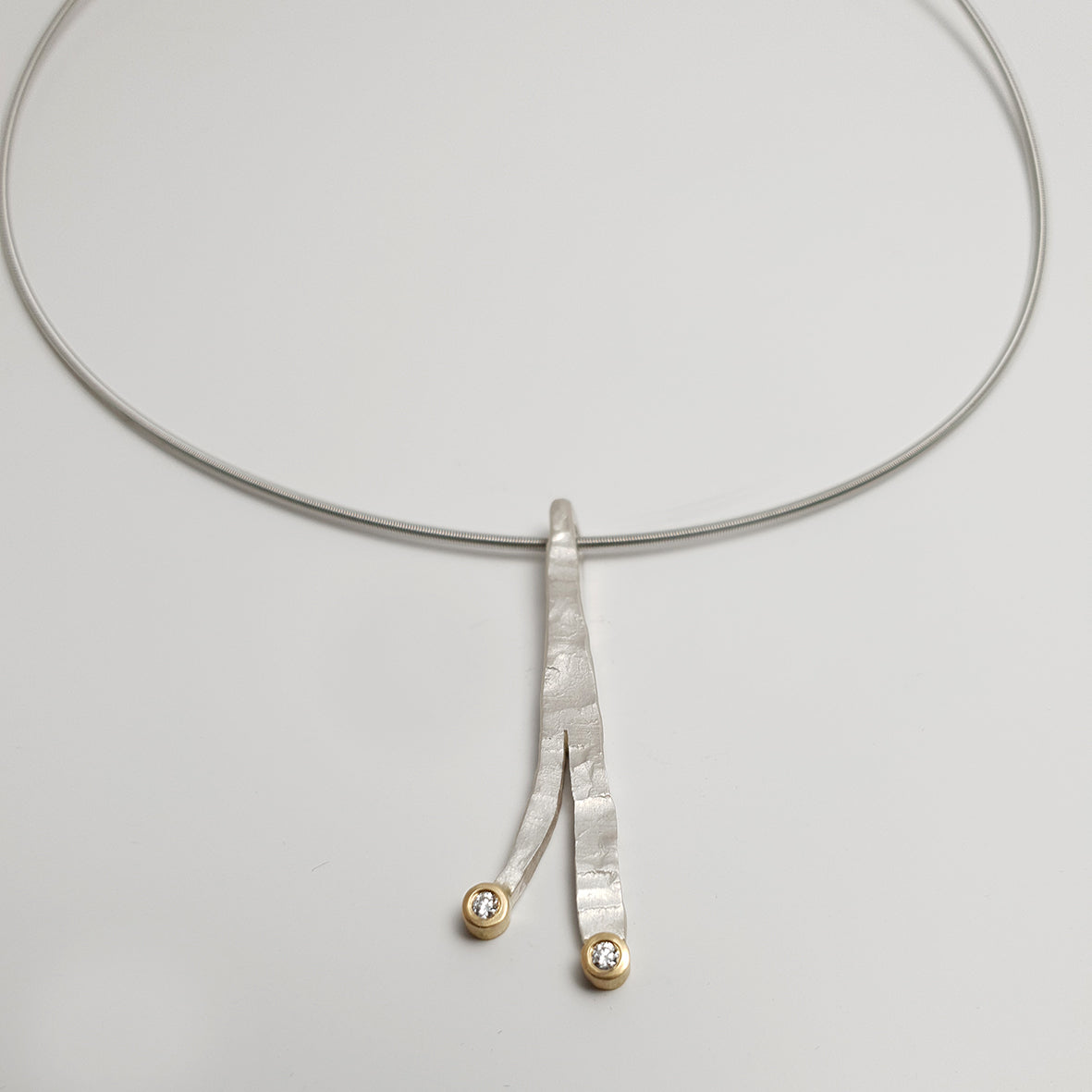 Pendant from the forJa collection.