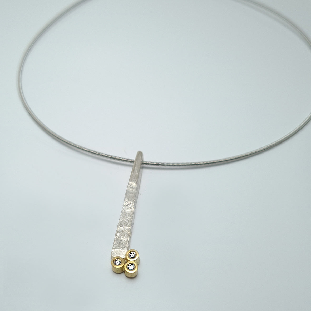 Pendant from the forJa collection.