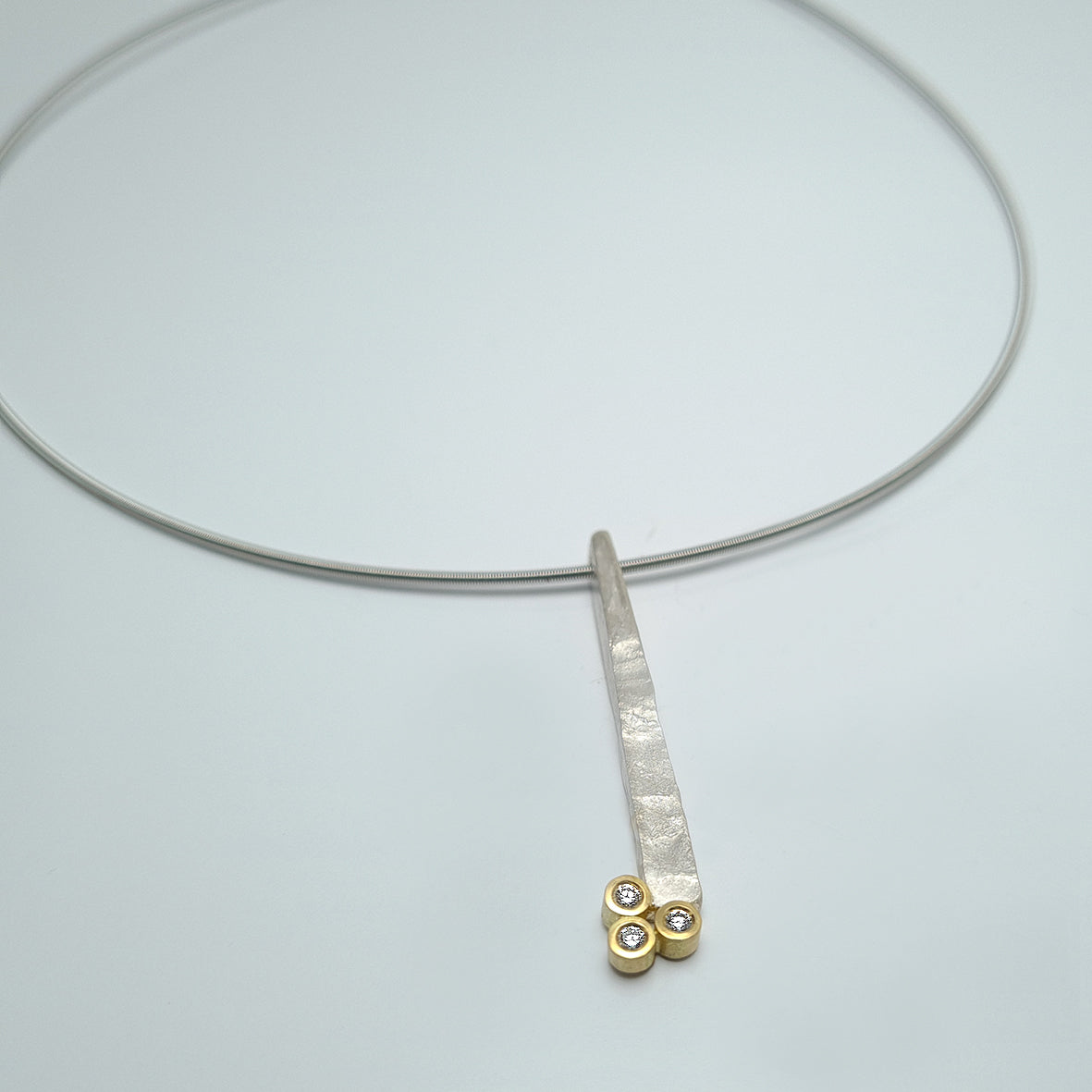 Pendant from the forJa collection.