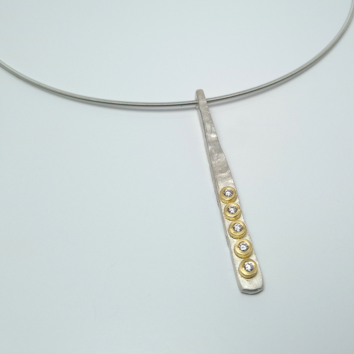 Pendant from the forJa collection.