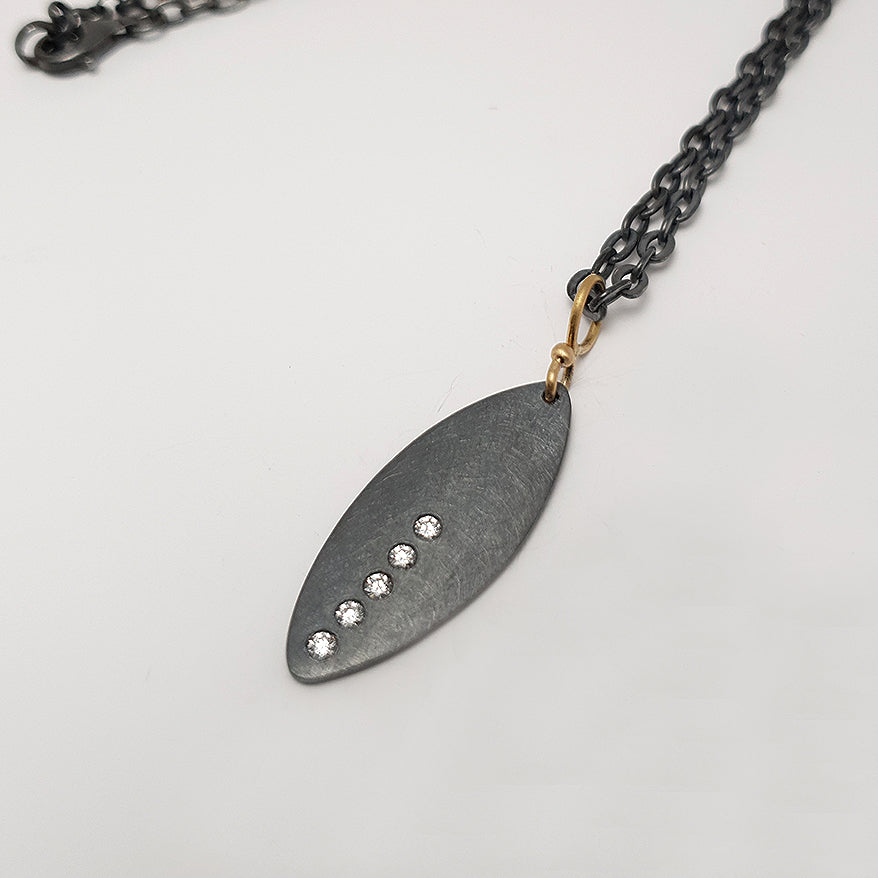 dallÀ collection pendant