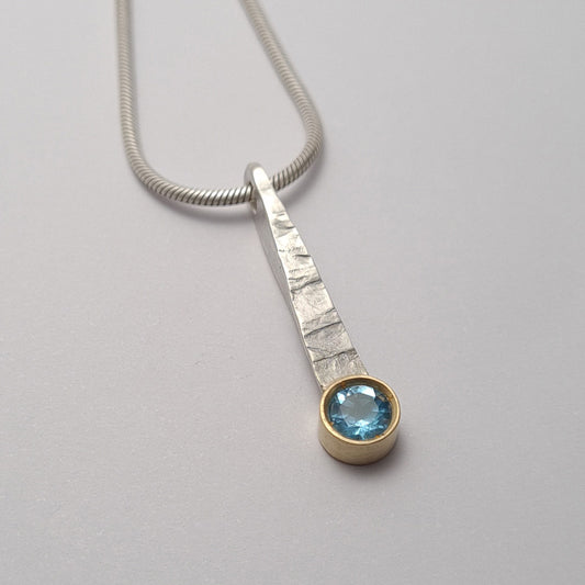 Blue topaz pendant from the forJa collection