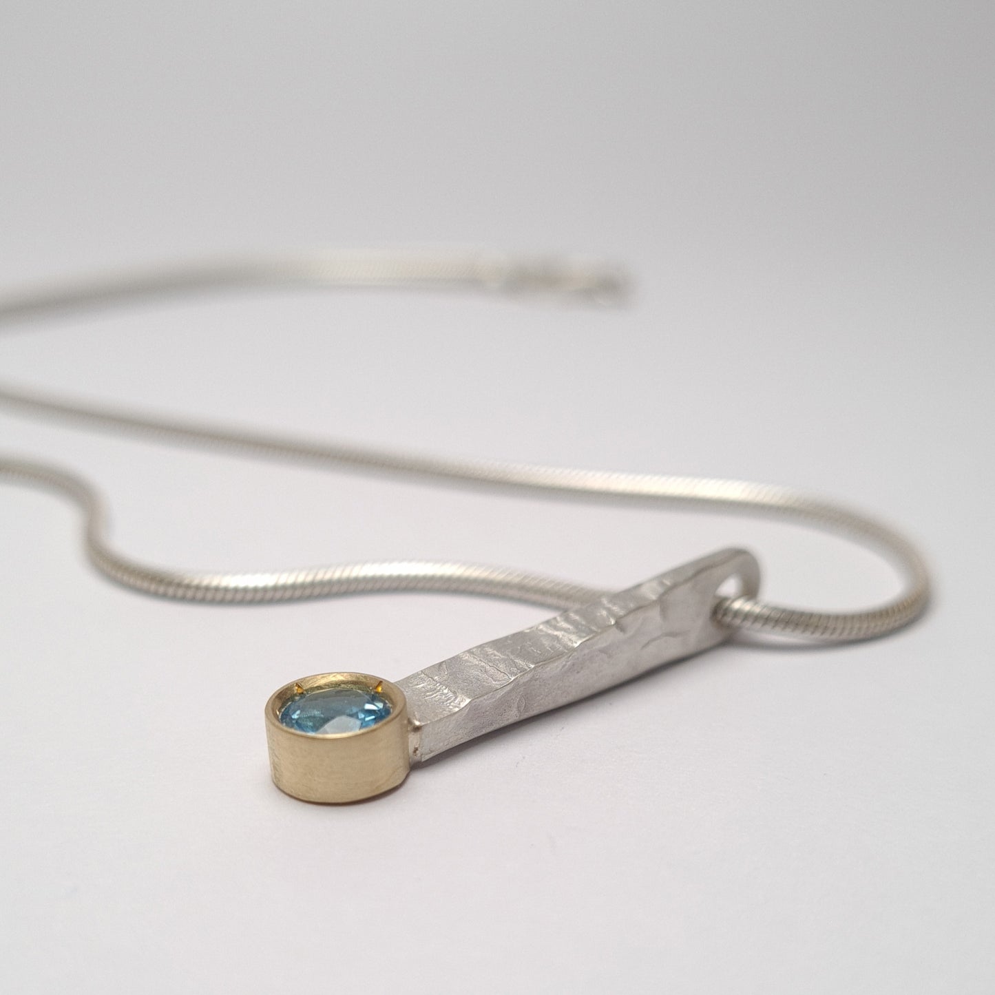 Blue topaz pendant from the forJa collection