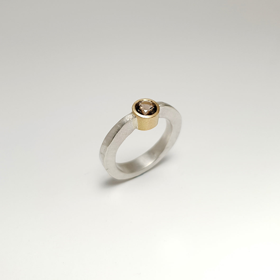 Ring from the forJa collection.