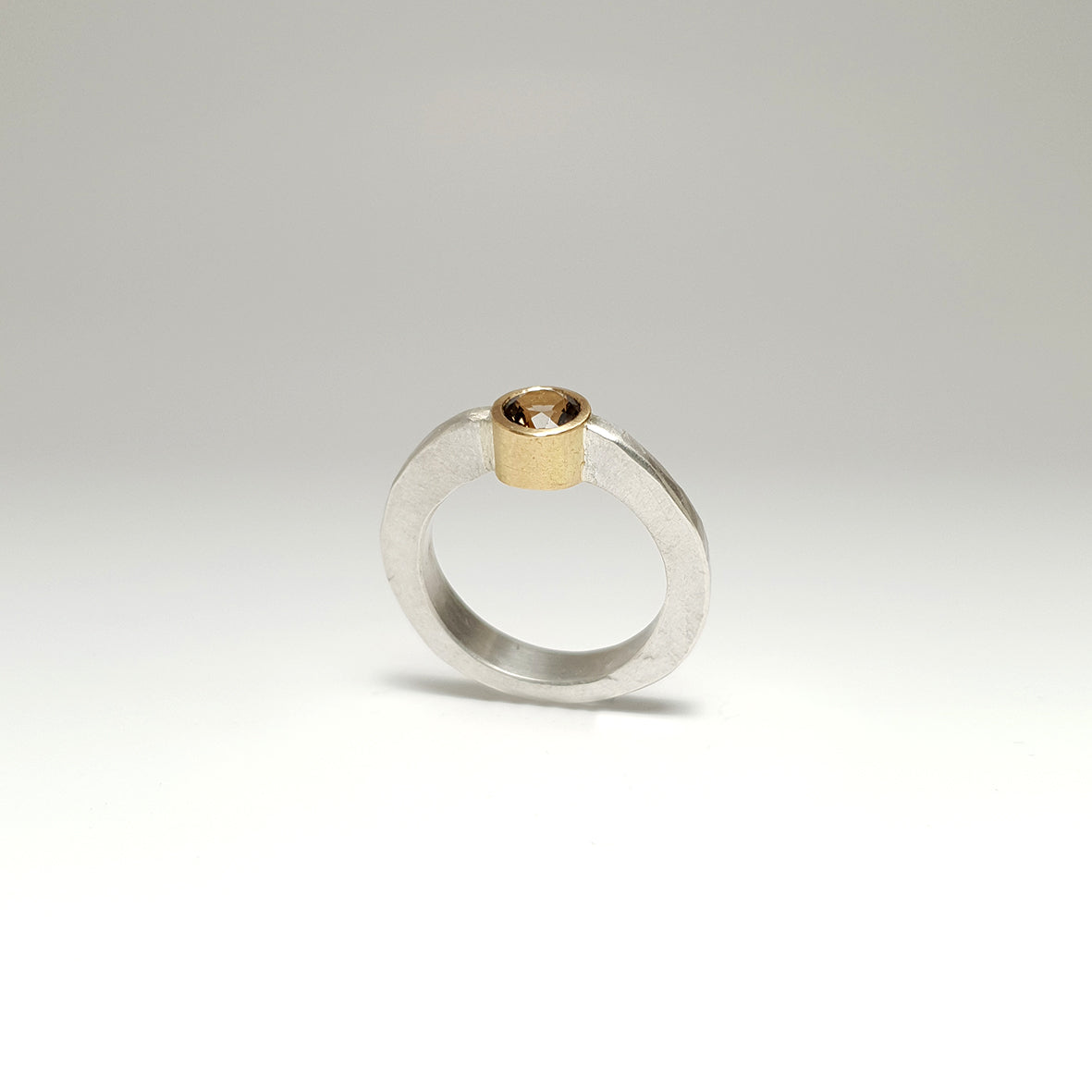 Ring from the forJa collection.